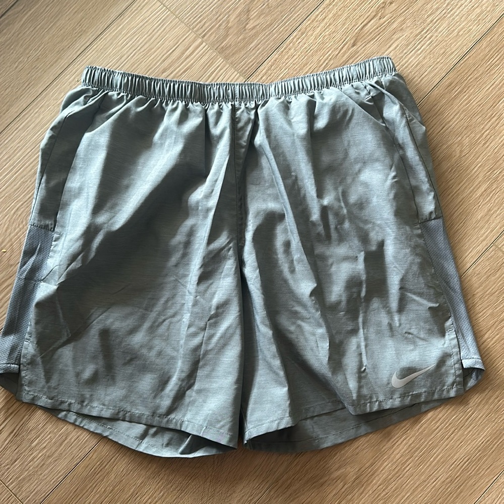 Nike Men’s DRI-FIT Men’s Brief-Lined Running Shorts - Large